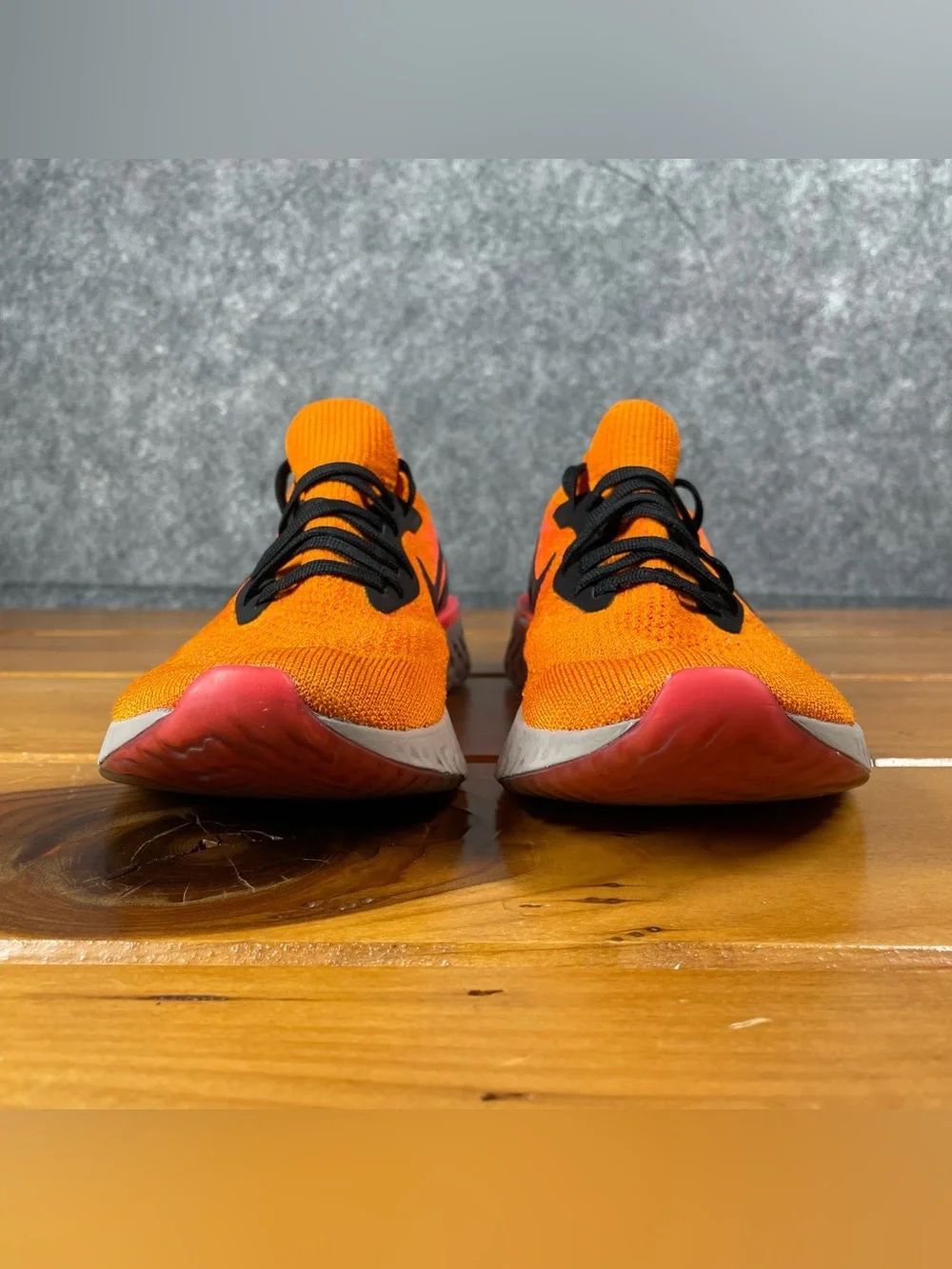 Nike Epic React Flyknit Youth Size 5.5Y Womens 7 Orange Black Running 943311-800